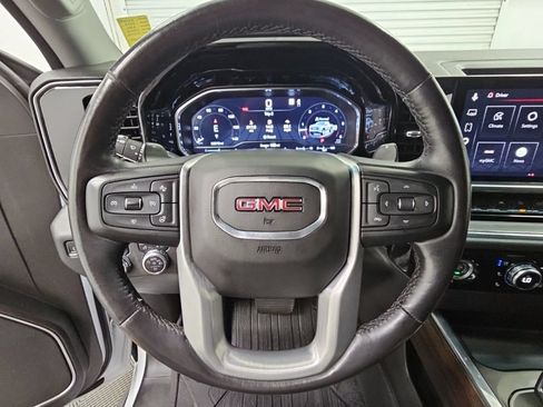 Used 2023 GMC Sierra 1500 SLT AWD/4WD image 26