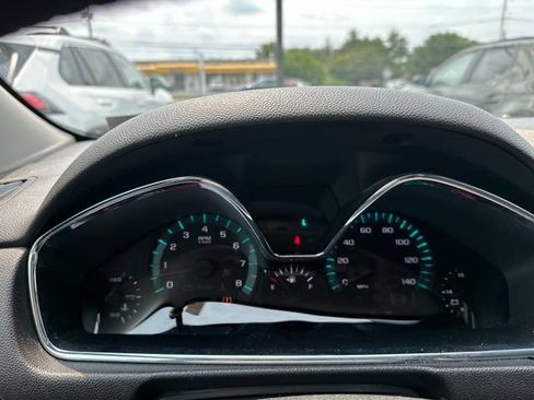 Used 2014 Chevrolet Traverse LT AWD/4WD image 19