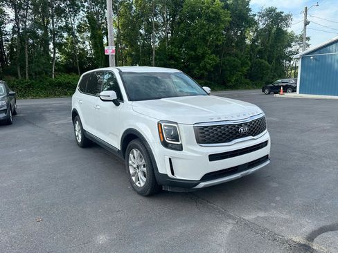 Used 2020 Kia Telluride LX AWD/4WD image 3