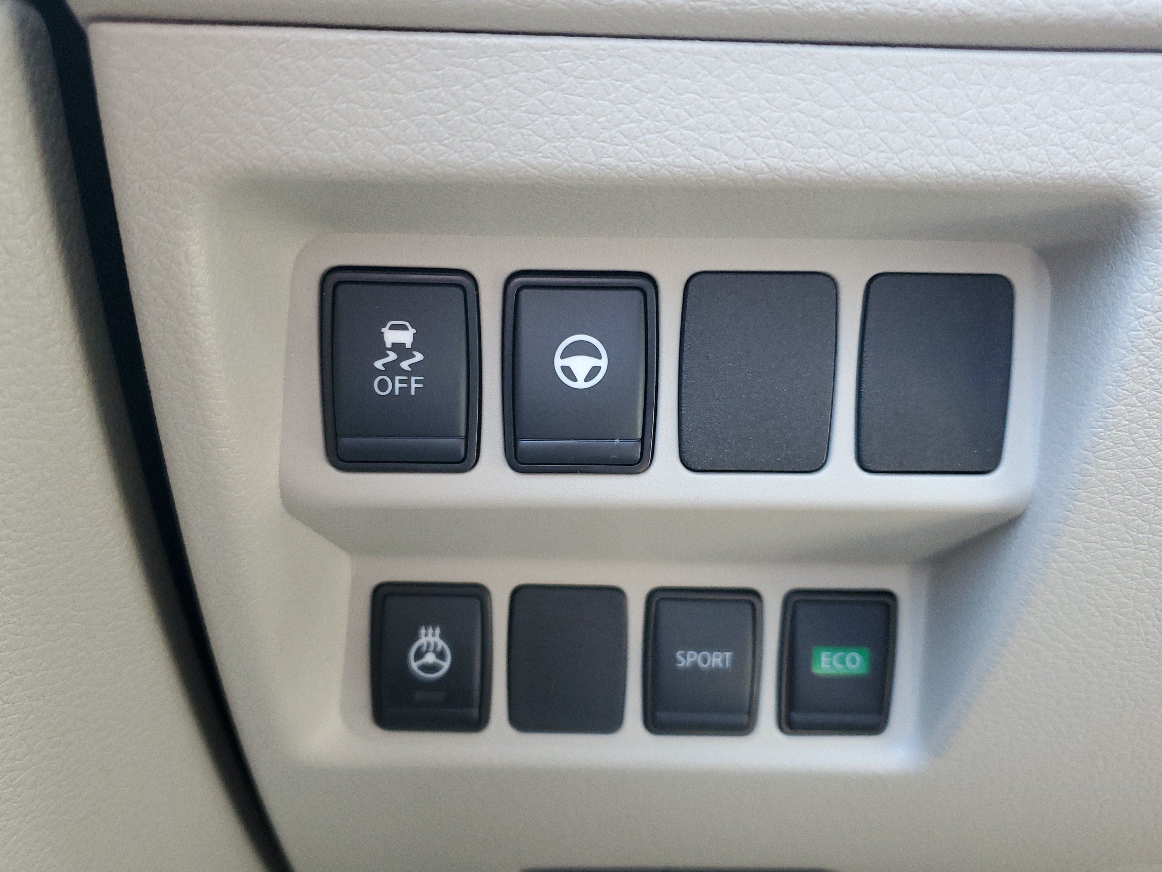 Certified 2022 Nissan Rogue Sport SV w/ Technology Package FWD image 28
