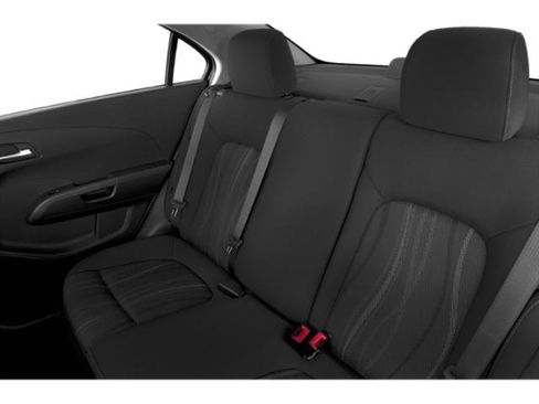 Used 2019 Chevrolet Sonic LT w/ Convenience Package image 17