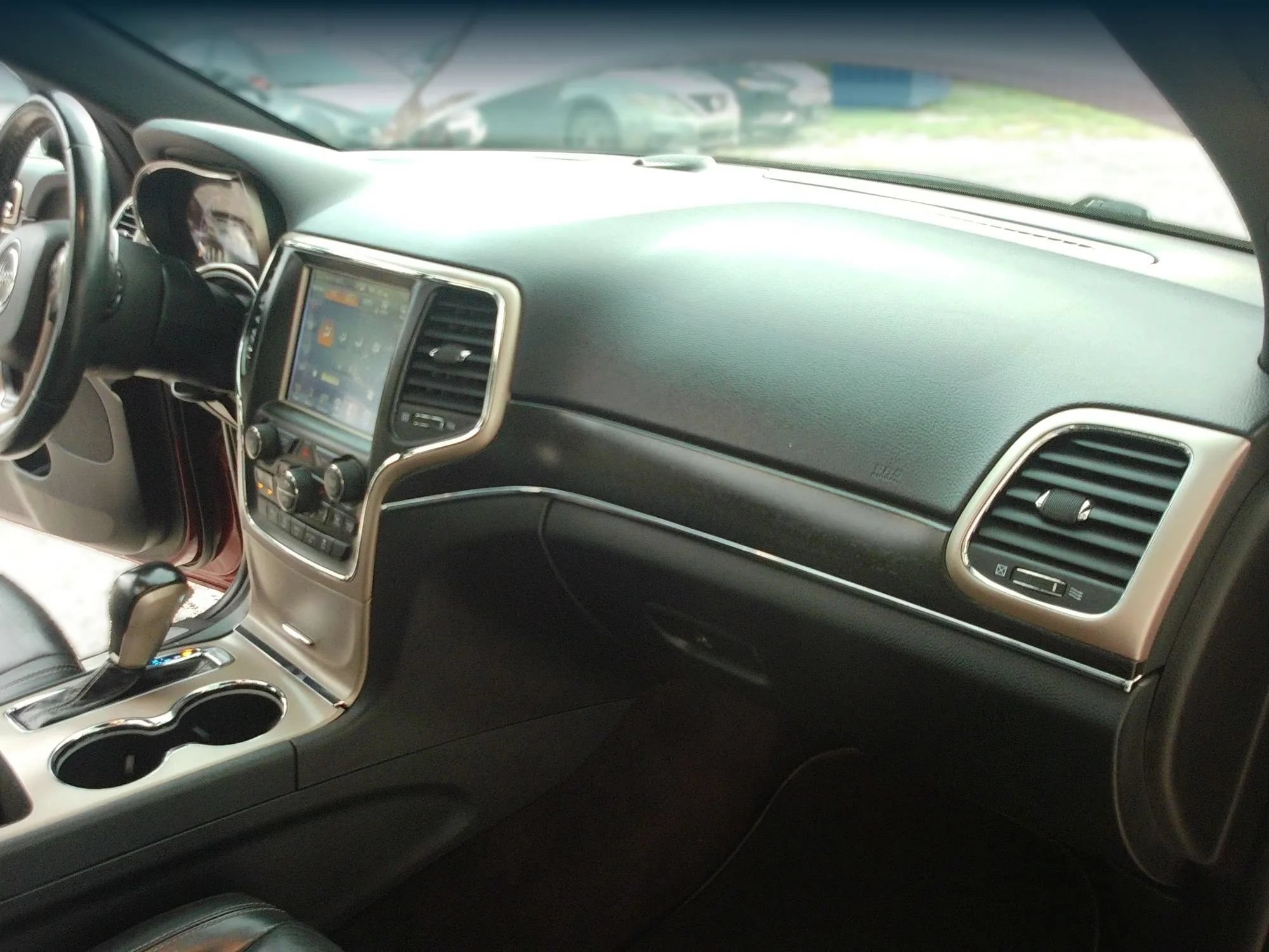 Used 2017 Jeep Grand Cherokee Limited RWD image 39