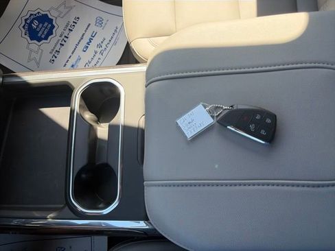 New 2026 Chevrolet Silverado 2500 LT w/ All Star Edition AWD/4WD image 24