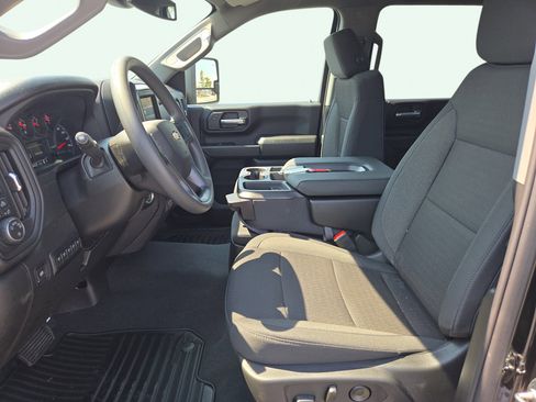 New 2026 Chevrolet Silverado 2500 Custom w/ Custom Value Package image 13