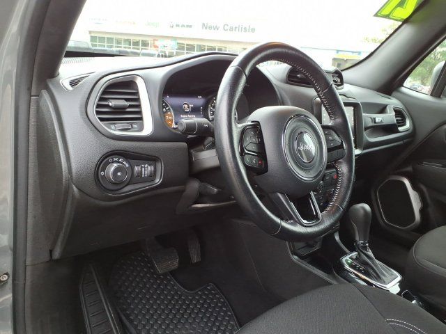 Used 2021 Jeep Renegade Latitude AWD/4WD image 14