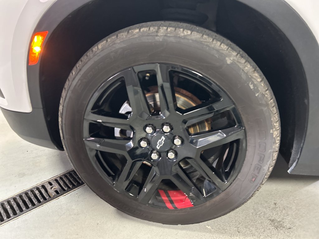 Used 2020 Chevrolet Blazer LT w/ Redline Edition FWD image 9