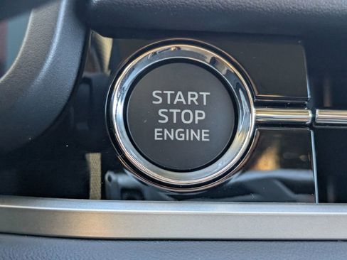 New 2026 Mitsubishi Outlander SE FWD image 35