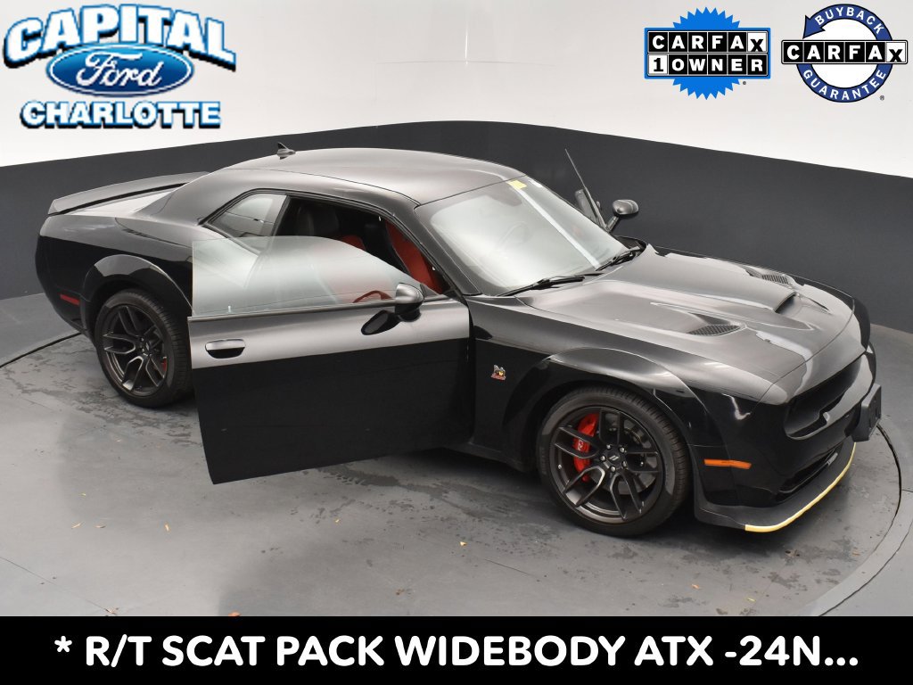 Used 2022 Dodge Challenger R/T Scat Pack RWD image 35
