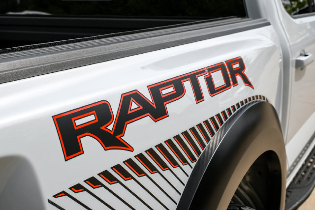 Used 2025 Ford F150 Raptor AWD/4WD image 58
