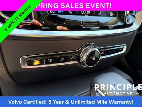 Certified 2025 Volvo S60 T8 Plus image 18