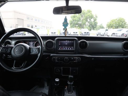 Used 2022 Jeep Wrangler Unlimited Sport AWD/4WD image 14