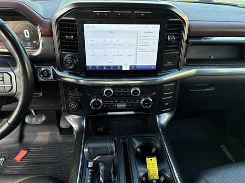 Used 2022 Ford F150 Lariat w/ Equipment Group 502A High image 21