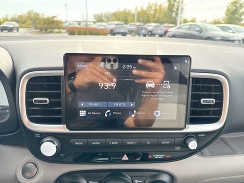 New 2026 Hyundai Venue SEL image 17