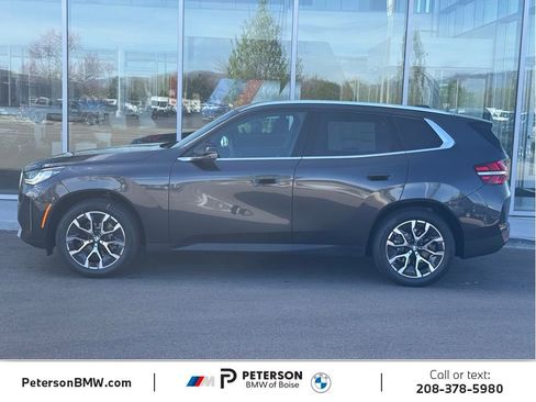 New 2026 BMW X3 xDrive30 w/ Premium Package AWD/4WD image 3