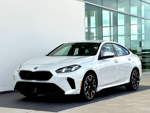 New 2026 BMW 228i xDrive w/ Technology Package AWD/4WD image 9
