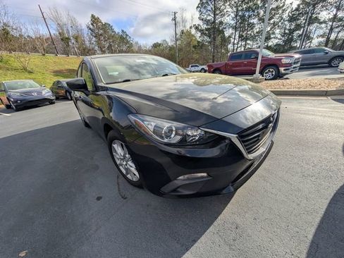 Used 2016 MAZDA MAZDA3 i Sport w/ Preferred Equipment Package image 3