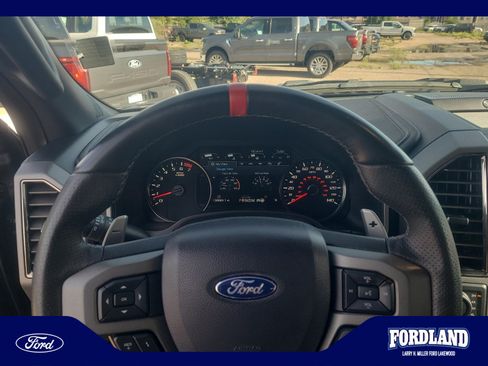 Used 2019 Ford F150 Raptor w/ Equipment Group 802A Luxury AWD/4WD image 10