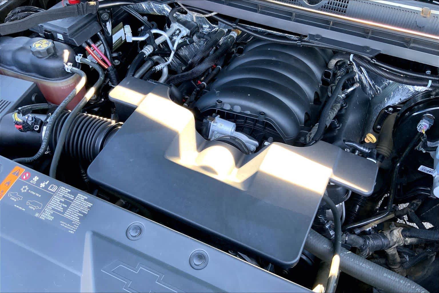 Used 2018 Chevrolet Silverado 1500 LTZ Z71 AWD/4WD image 33