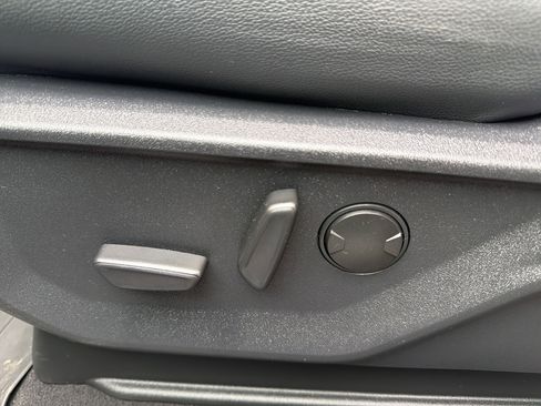 Used 2023 Ford F150 XLT w/ Equipment Group 302A High image 19