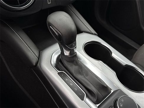 Used 2024 Chevrolet Blazer LT image 13