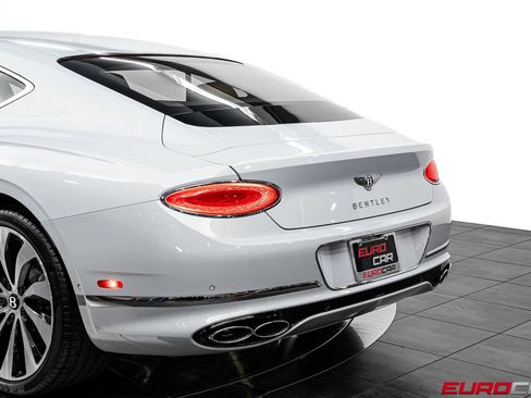 Used 2024 Bentley Continental GT AWD/4WD image 16