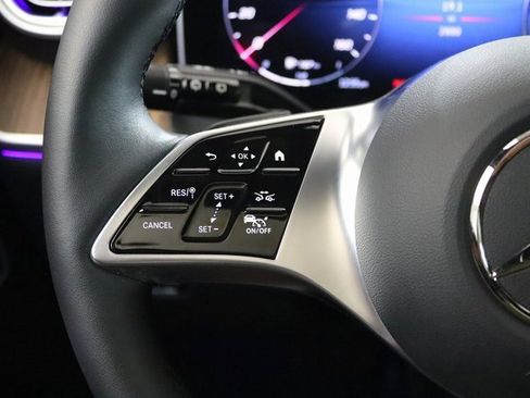 Used 2025 Mercedes-Benz GLC 350e 4MATIC w/ Driver Assistance Package image 4