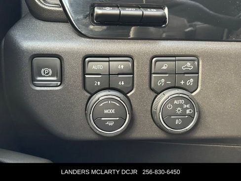 Used 2025 Chevrolet Silverado 1500 ZR2 w/ Technology Package image 26