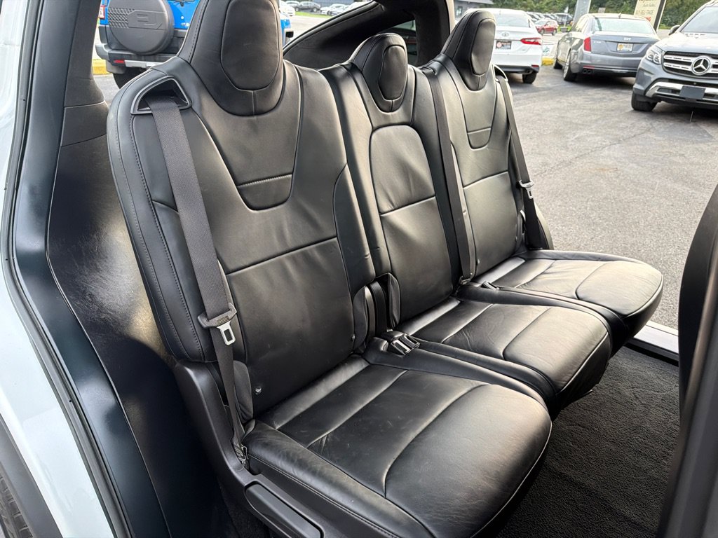 Used 2017 Tesla Model X 100D AWD/4WD image 41