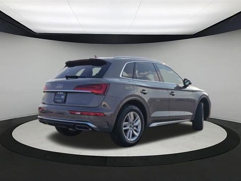 Certified 2023 Audi Q5 2.0T Premium w/ Convenience Package image 7