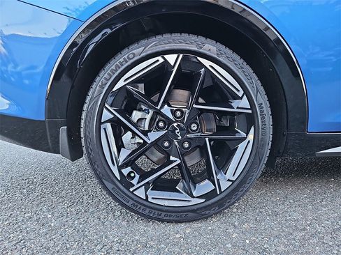 Certified 2025 Kia K4 GT-Line image 10