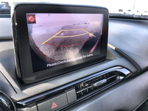 Used 2023 MAZDA MX-5 Miata Club image 17