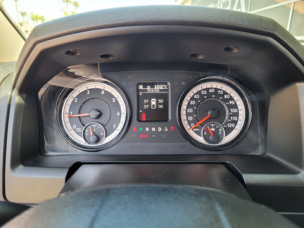 Used 2024 RAM 1500 Classic SLT AWD/4WD image 27