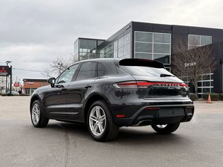 Used 2022 Porsche Macan AWD/4WD video 3