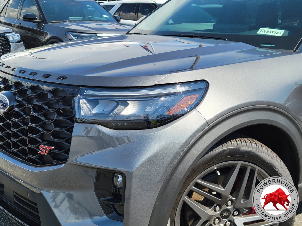 New 2026 Ford Explorer ST w/ Sun And Sound Package AWD/4WD image 11