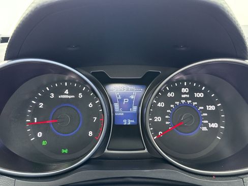 Used 2017 Hyundai Veloster Value Edition image 14