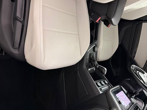 Used 2019 Volkswagen Tiguan SEL Premium R-Line AWD/4WD image 26