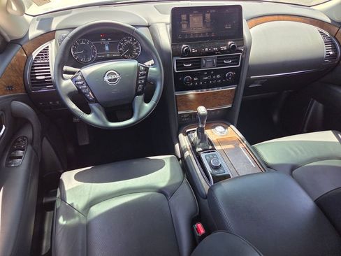 Used 2024 Nissan Armada SL w/ Captain's Chairs Package RWD image 6