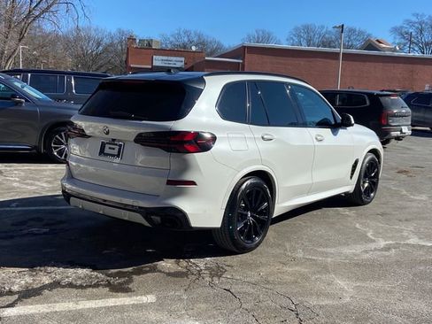 Certified 2024 BMW X5 xDrive40i w/ M Sport Package image 5