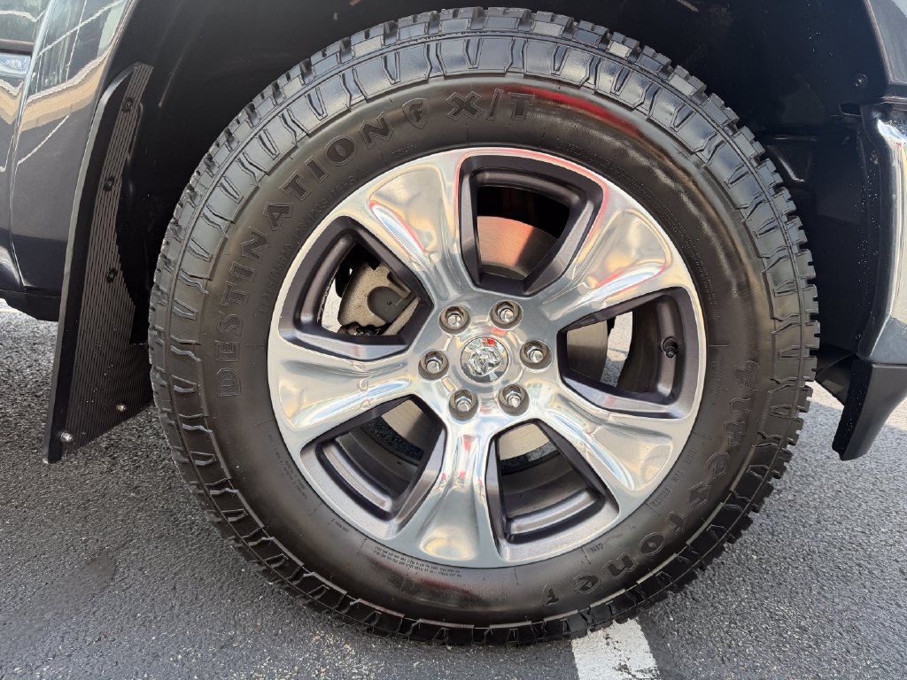 Used 2021 RAM 1500 Laramie AWD/4WD image 12