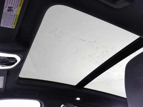 Used 2017 Porsche Cayenne Platinum Edition w/ Premium Package Plus (PJX) image 48