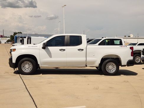 Used 2021 Chevrolet Silverado 1500 W/T w/ WT Fleet Convenience Package AWD/4WD image 4