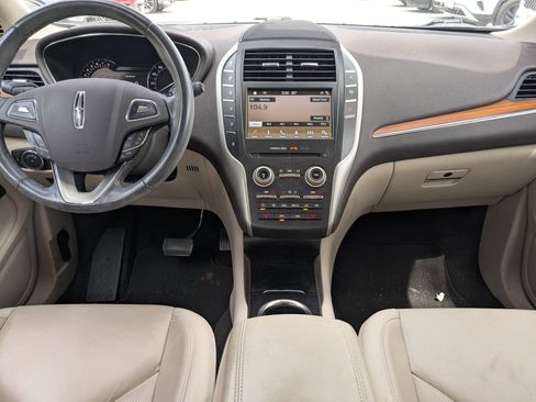 Used 2017 Lincoln MKC Select w/ Select Plus Package FWD image 21