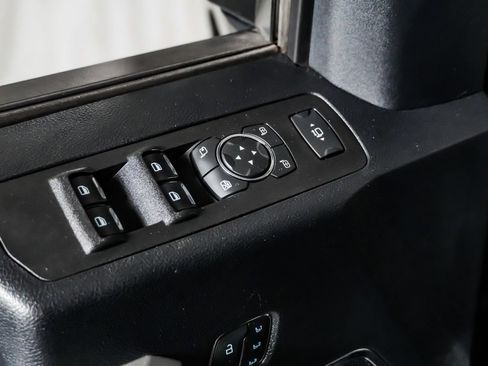 Used 2021 Ford F250 Lariat w/ Lariat Ultimate Package AWD/4WD image 35