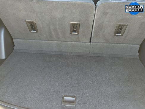 Used 2020 Buick Enclave Premium w/ Sun and Sites Package image 27