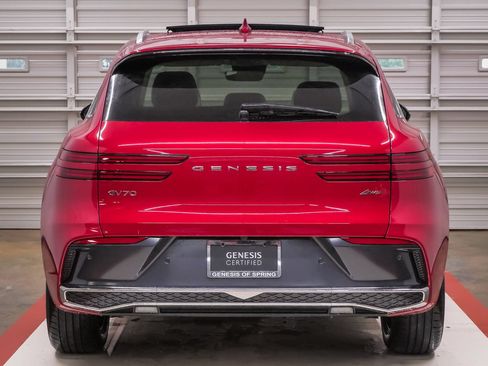 Certified 2026 Genesis GV70 2.5T Advanced AWD/4WD image 7
