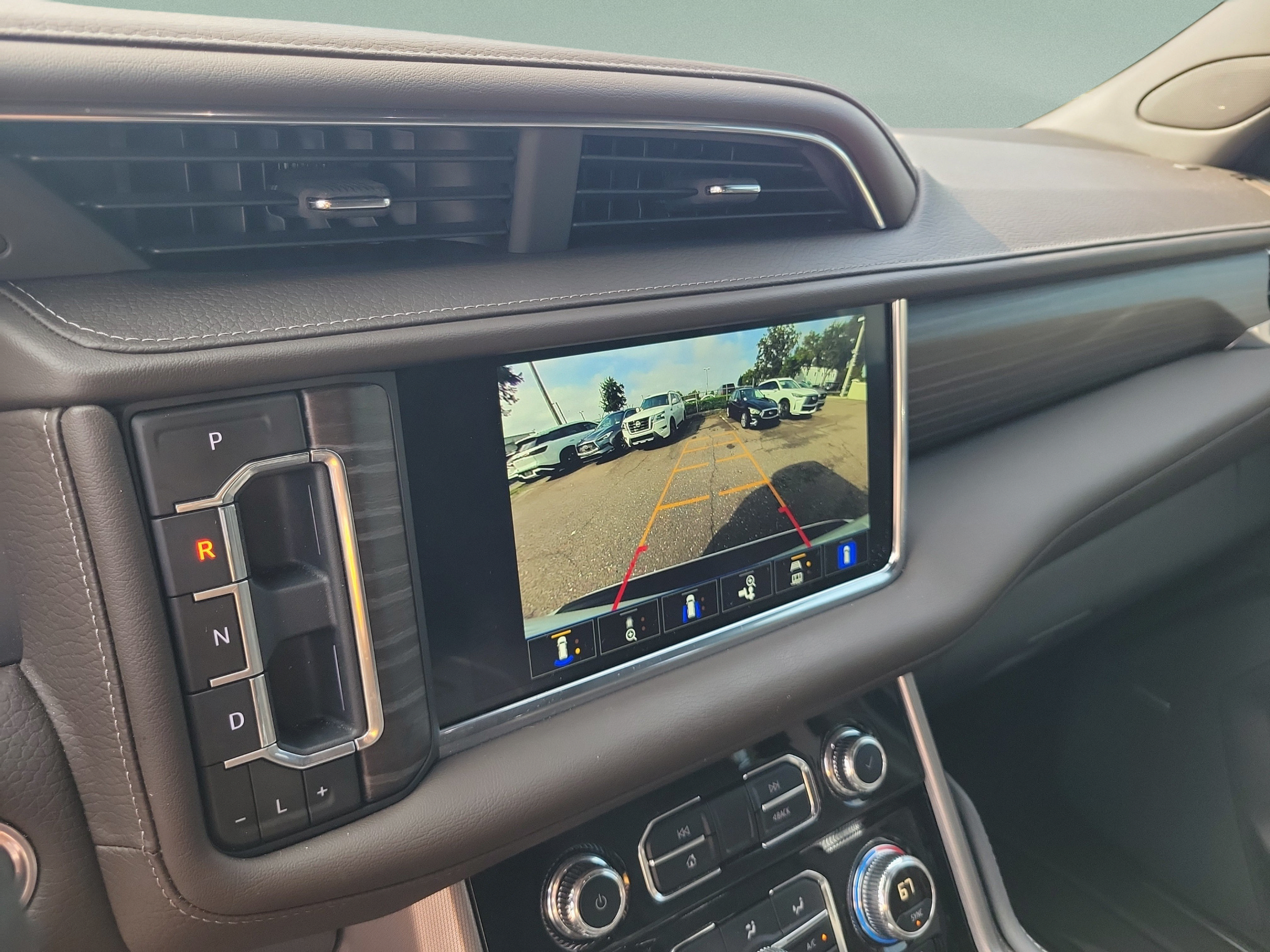 Used 2024 GMC Yukon Denali w/ Max Trailering Package AWD/4WD image 18
