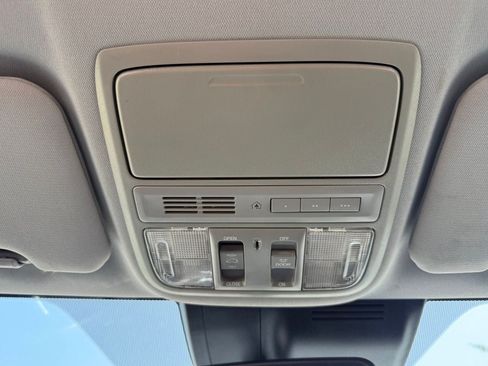 Used 2020 Honda CR-V EX-L image 19