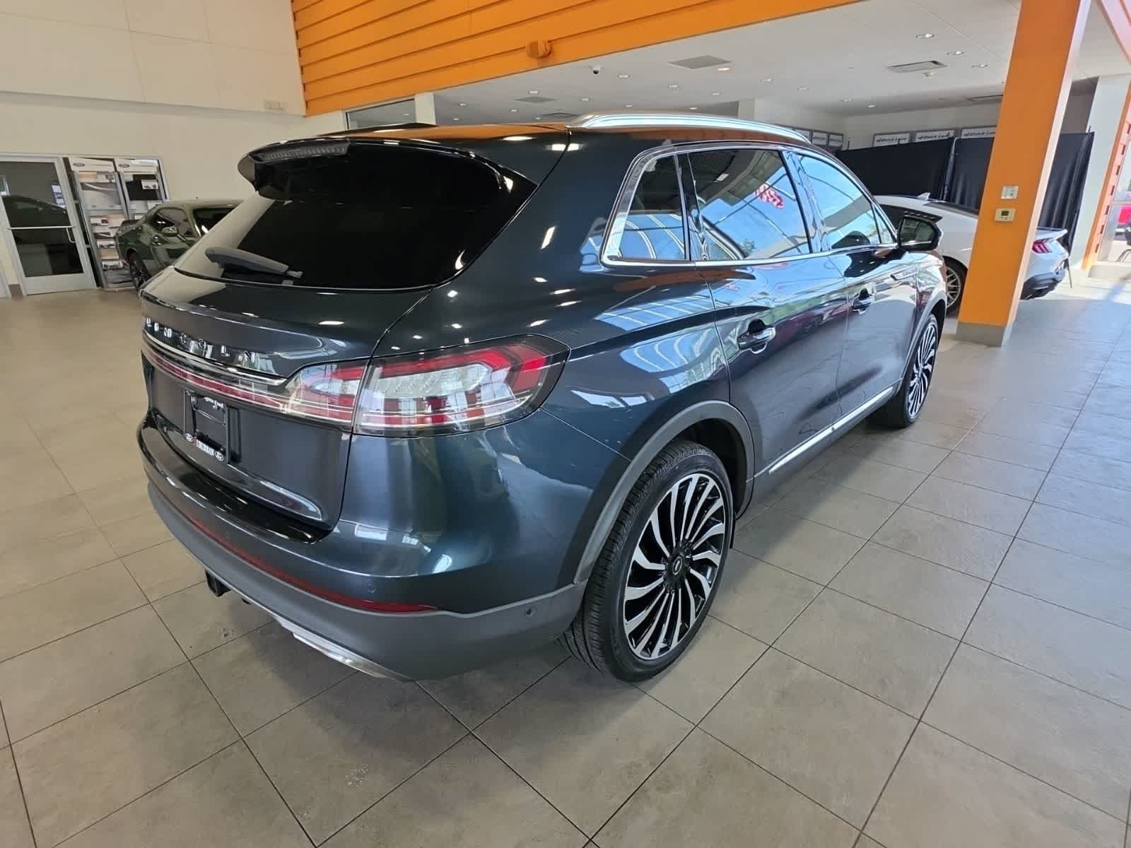 Used 2021 Lincoln Nautilus Black Label w/ Class II Trailer Tow Package AWD/4WD image 8