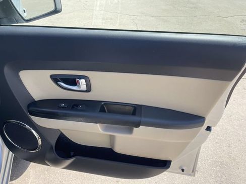 Used 2012 Kia Soul ! FWD image 16