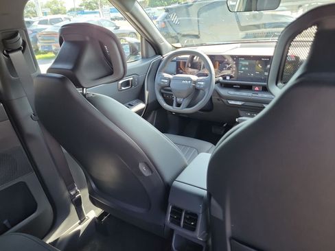 New 2027 Kia Seltos X-Line S w/ X-Line S Premium Package AWD/4WD image 13